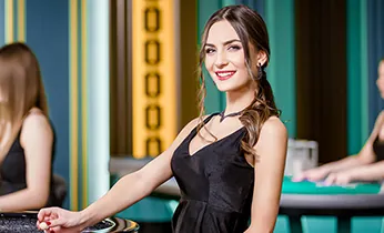 Hình ảnh trung tâm hỗ trợ khách hàng của Max79